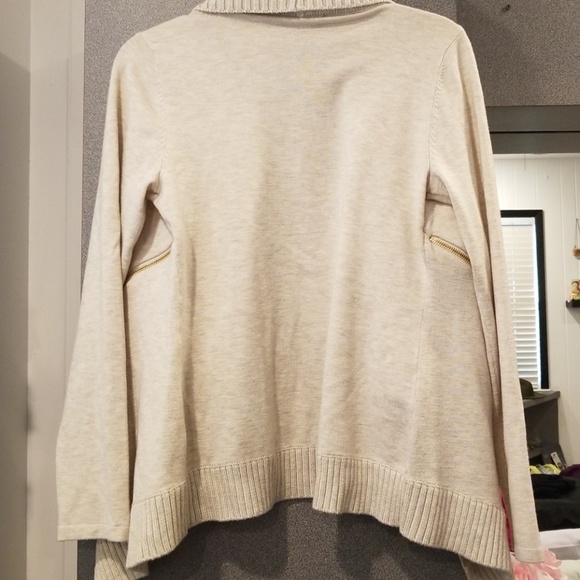 Cardigan - Picture 3 of 3